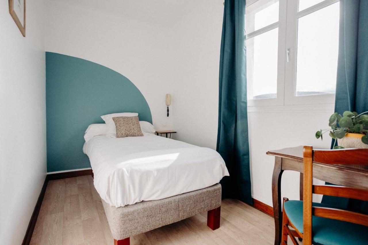 Logis Hotel Restaurant Espelletenia Larceveau-Arros-Cibits Ngoại thất bức ảnh