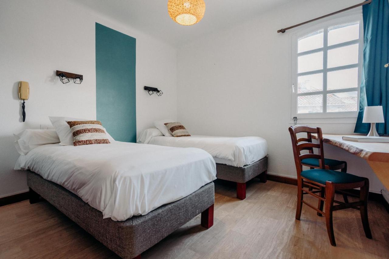 Logis Hotel Restaurant Espelletenia Larceveau-Arros-Cibits Ngoại thất bức ảnh